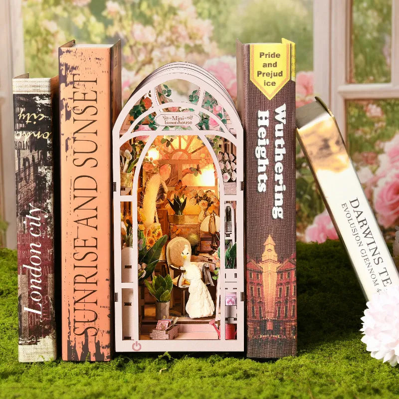 Mini Greenhouse Flower Room book nook kit – detail view 5