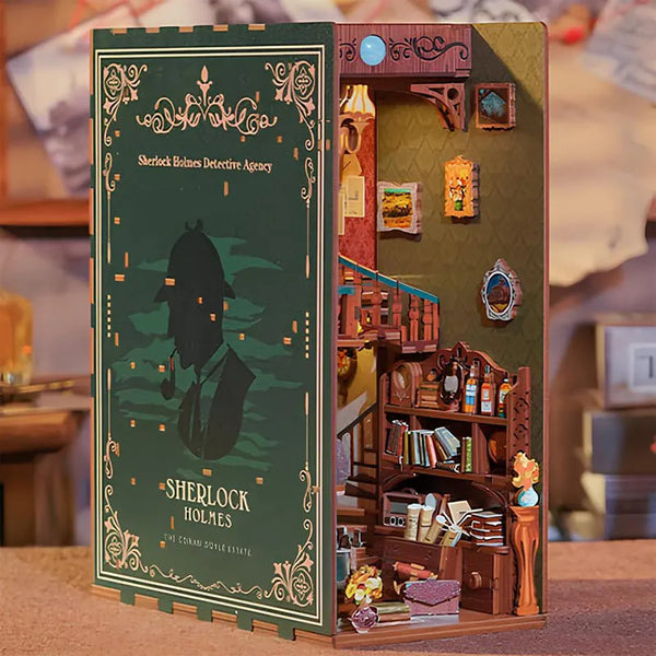 Sherlock Holmes Detective Agency Book Nook Kit