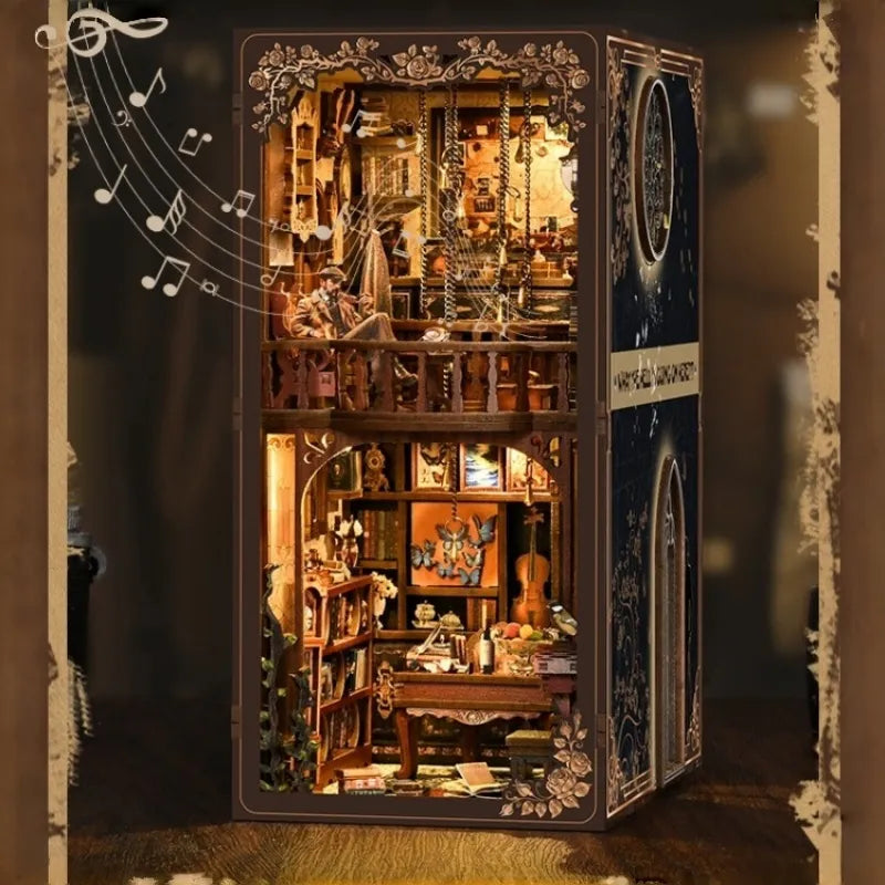 The Case of the Hidden Box book nook kit – detail view 6