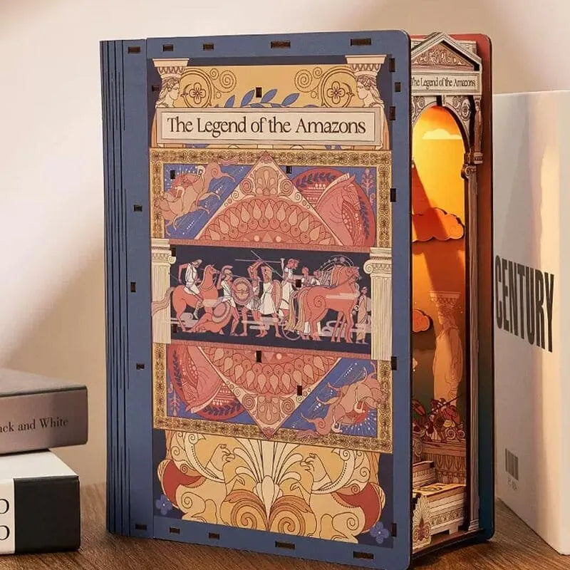The Legend of the Amazons book nook kit – detail view 6
