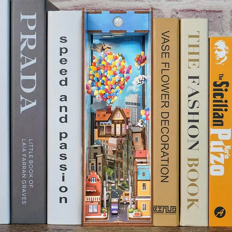 Travel With The Wind Book Nook Kit