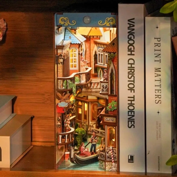 Venetian Dreams Book Nook Kit