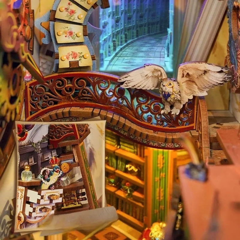 Magical Library book nook kit β detail view 6