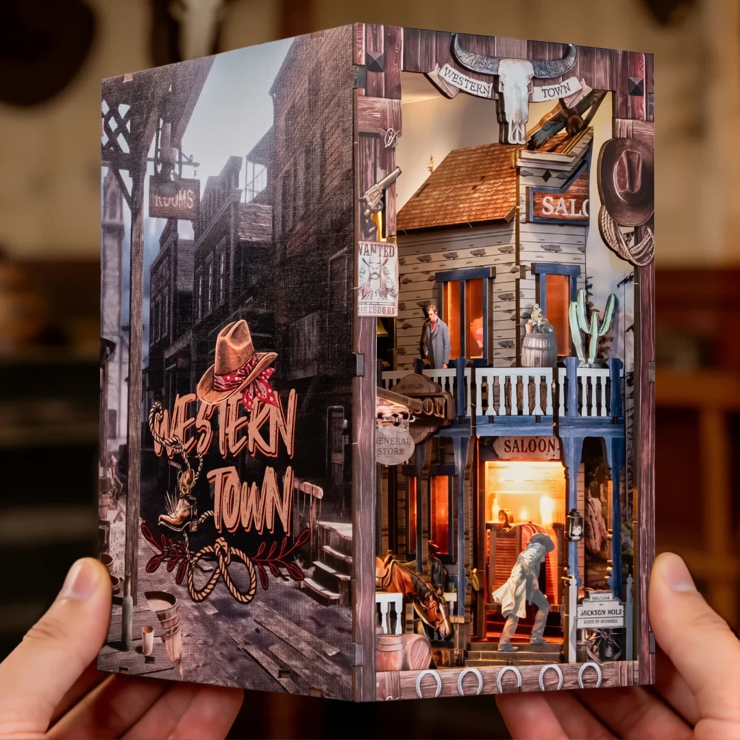 Western Town Book Nook Kit