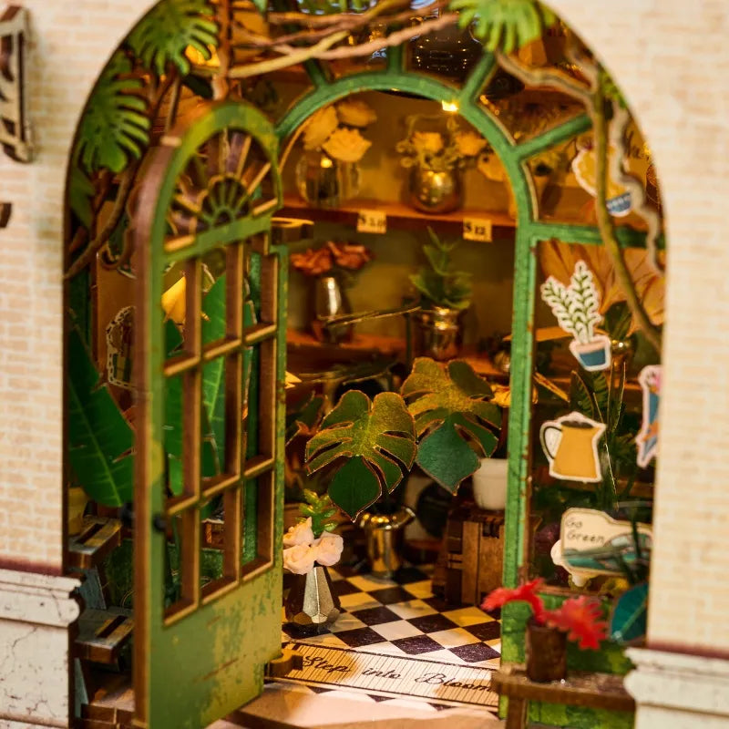 Blossomary Atelier Miniature House Kit