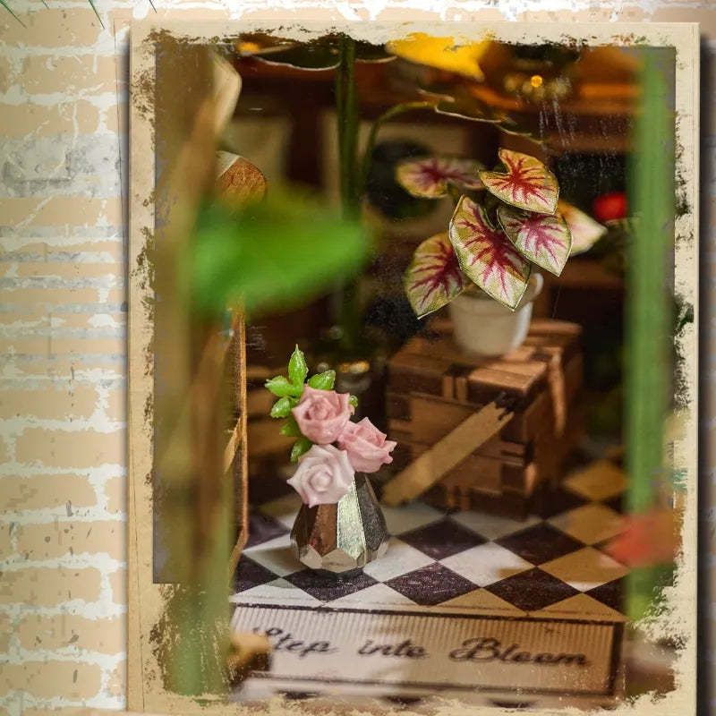 Blossomary Atelier Miniature House Kit