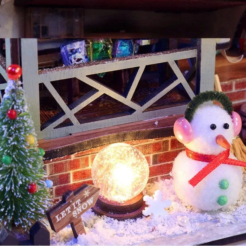 Warm Christmas Lodge Miniature House Kit