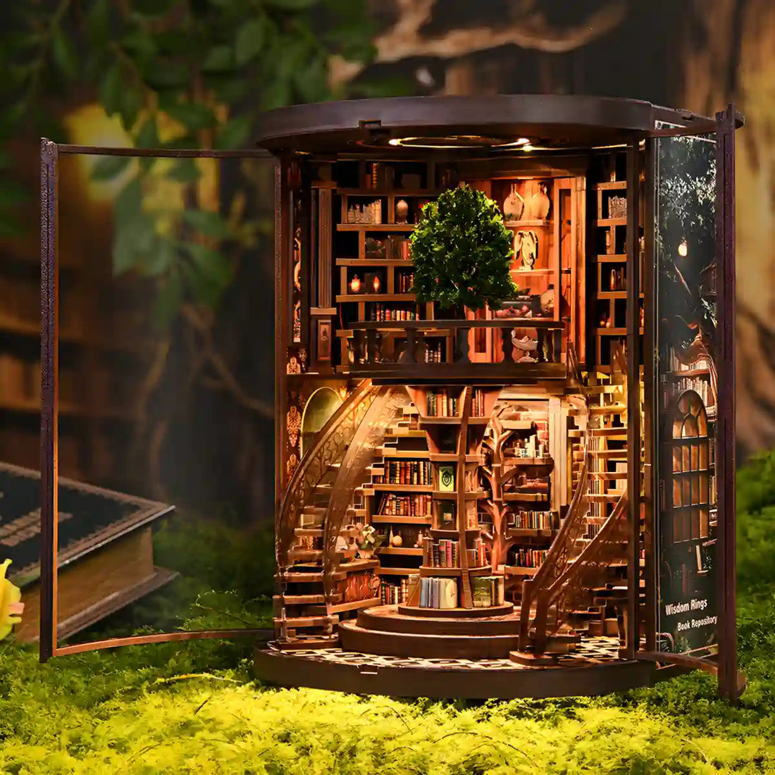 The Elder Oak book nook kit – detail view 8
