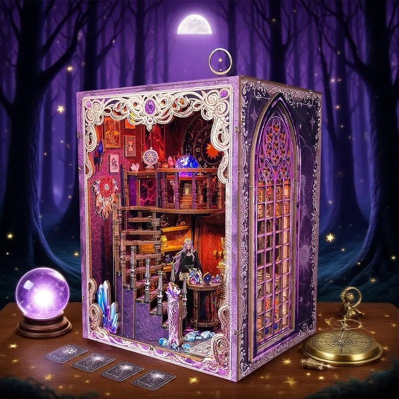 Book Nook - Associazione di Divinazione dei Tarocchi