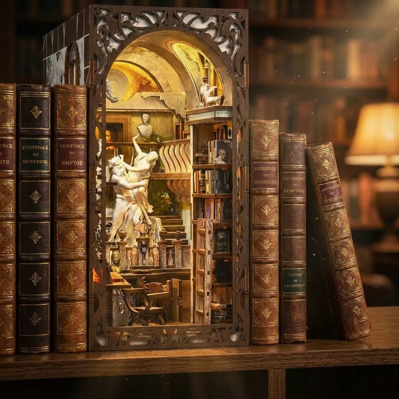 Bernini's Sculpture Workshop Book Nook Kit