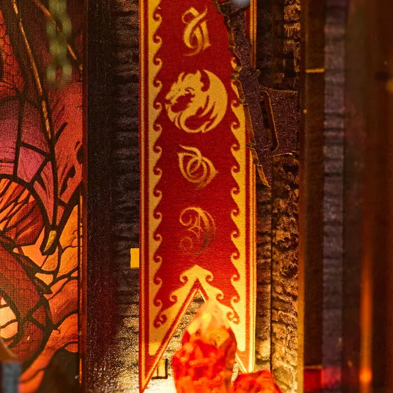 Spire of the Wyrm book nook kit – detail view 10