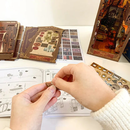 Magic World Book Nook Kit