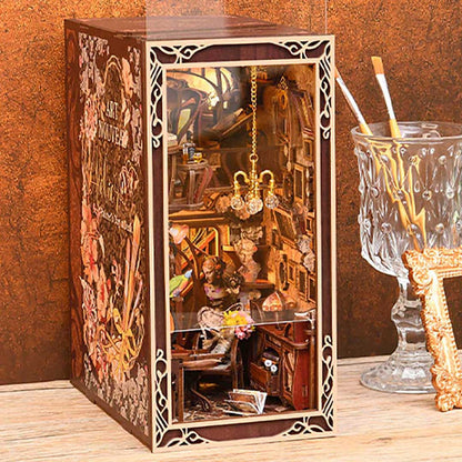 Painter's Day at Dusk Book Nook Kit