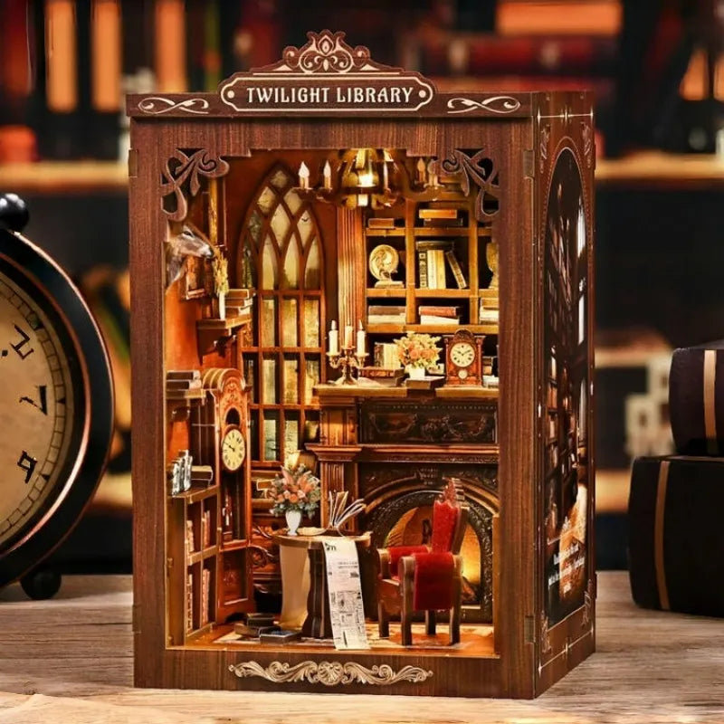 Twilight Library Book Nook Kit