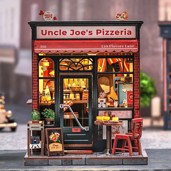 Uncle Joe's Pizzeria Miniature House Kit