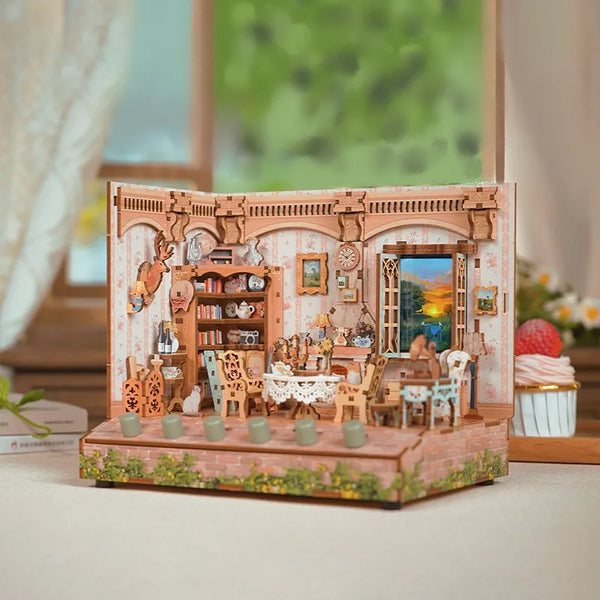 The Pastoral Home Miniature House Kit